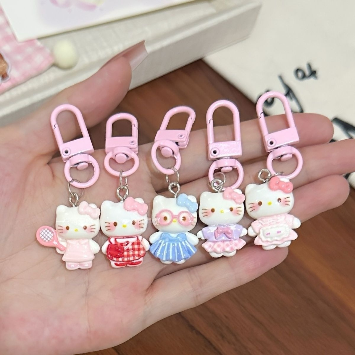 Cute Plaid Skirt Hello Kitty P - Gaming Accessories Gifts 评论和价格